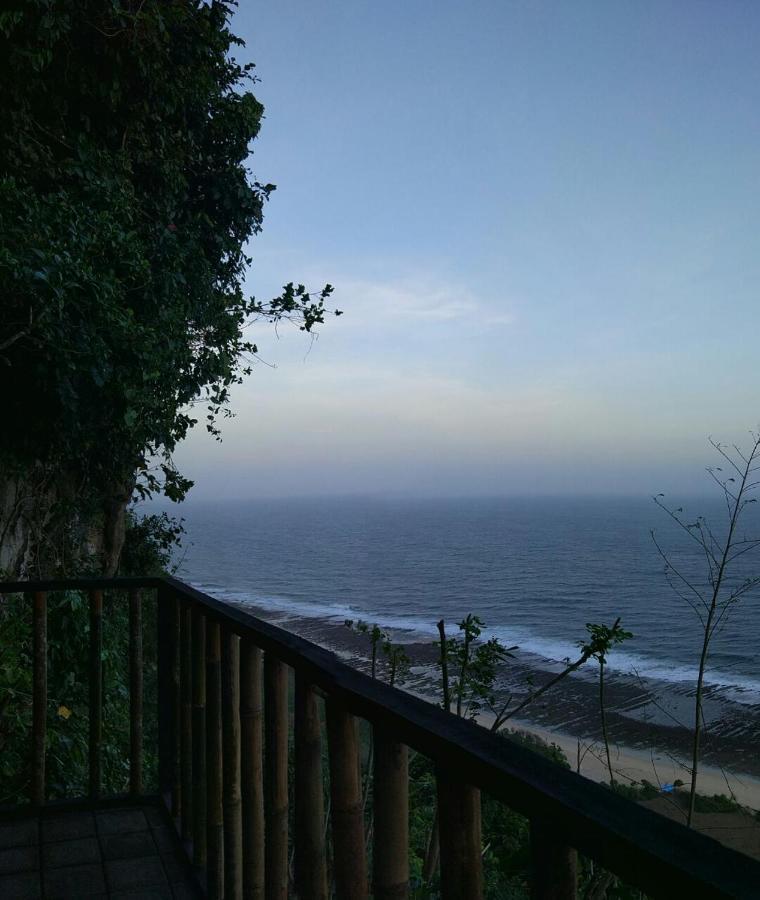 Nunggalan Hut Villa Uluwatu Eksteriør bilde